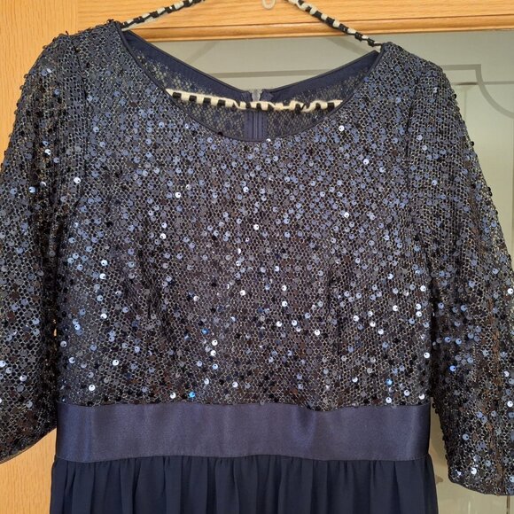 MOTHER OF THE BRIDE DRESS - Picture 3 of 6